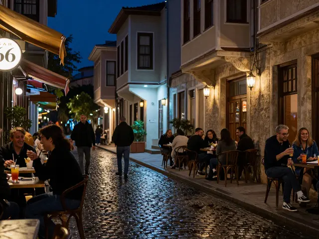 Nightlife in Istanbul: Bars, Clubs, and Hidden Spots for Every Budget