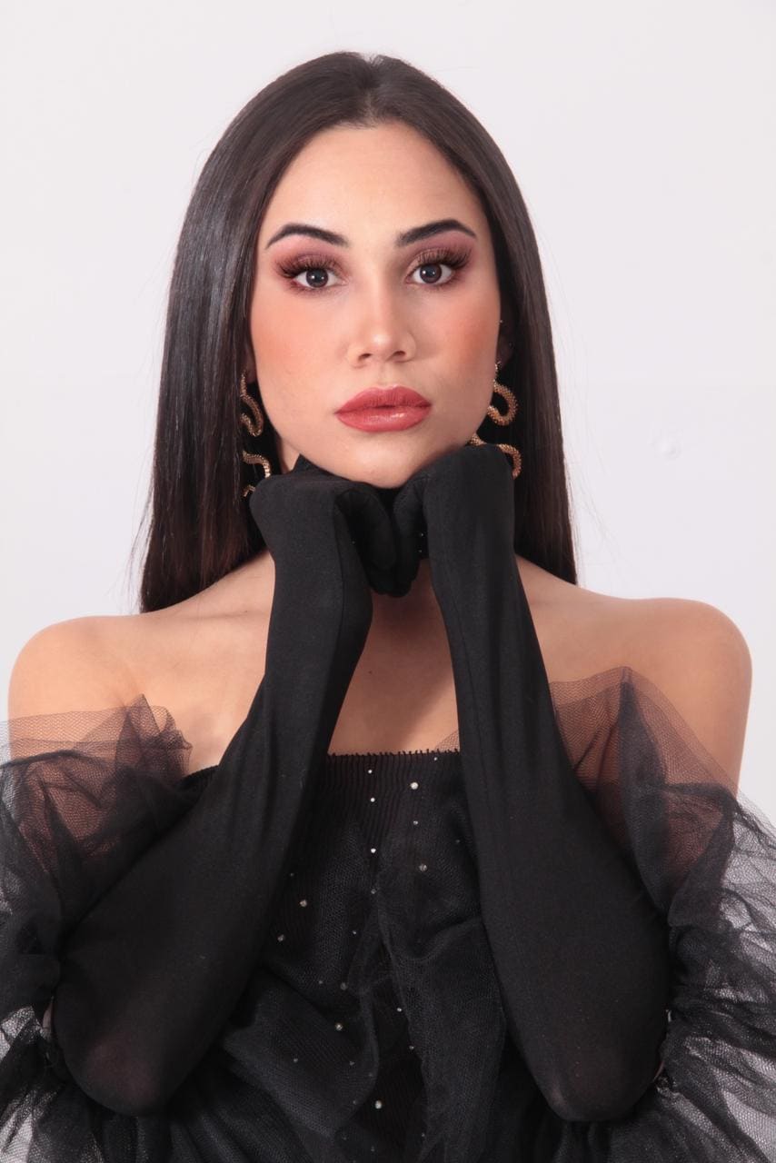 Layla — photo 1
