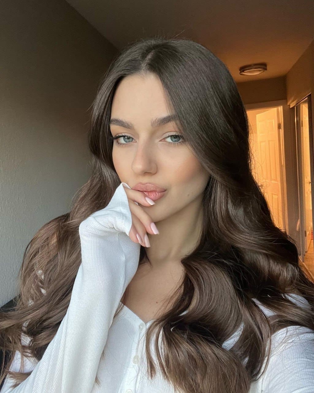 Romina — photo 1