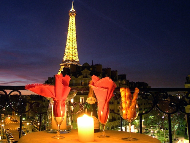 A Night Out in Paris: Planning the Perfect Evening