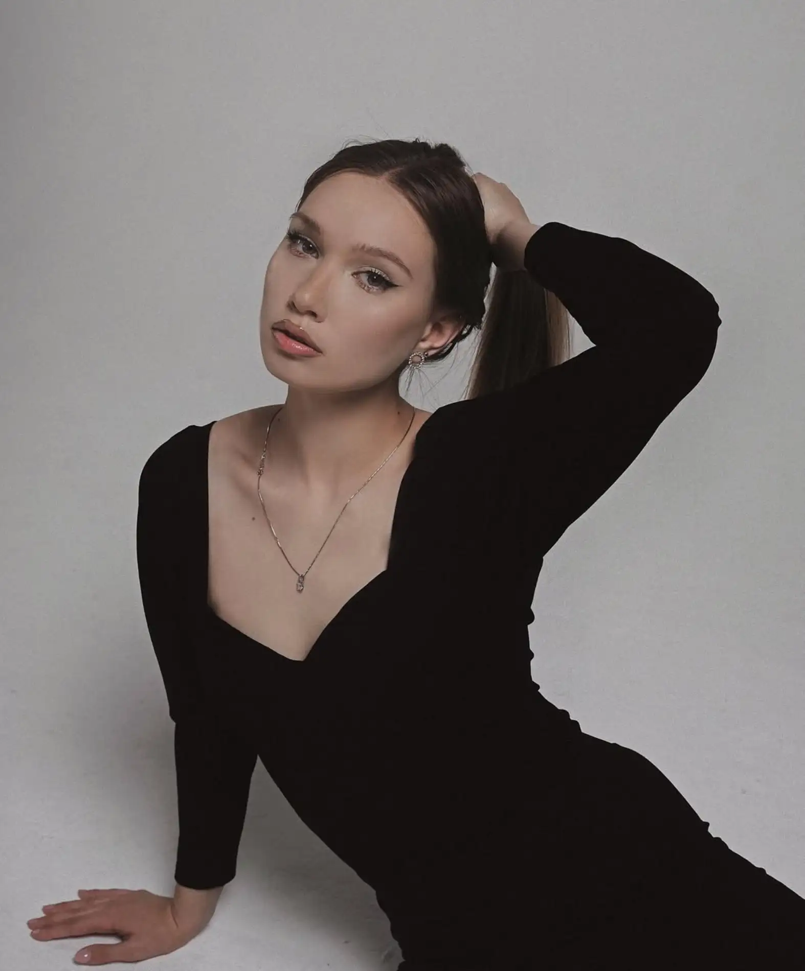 Alexandra escort in Paris