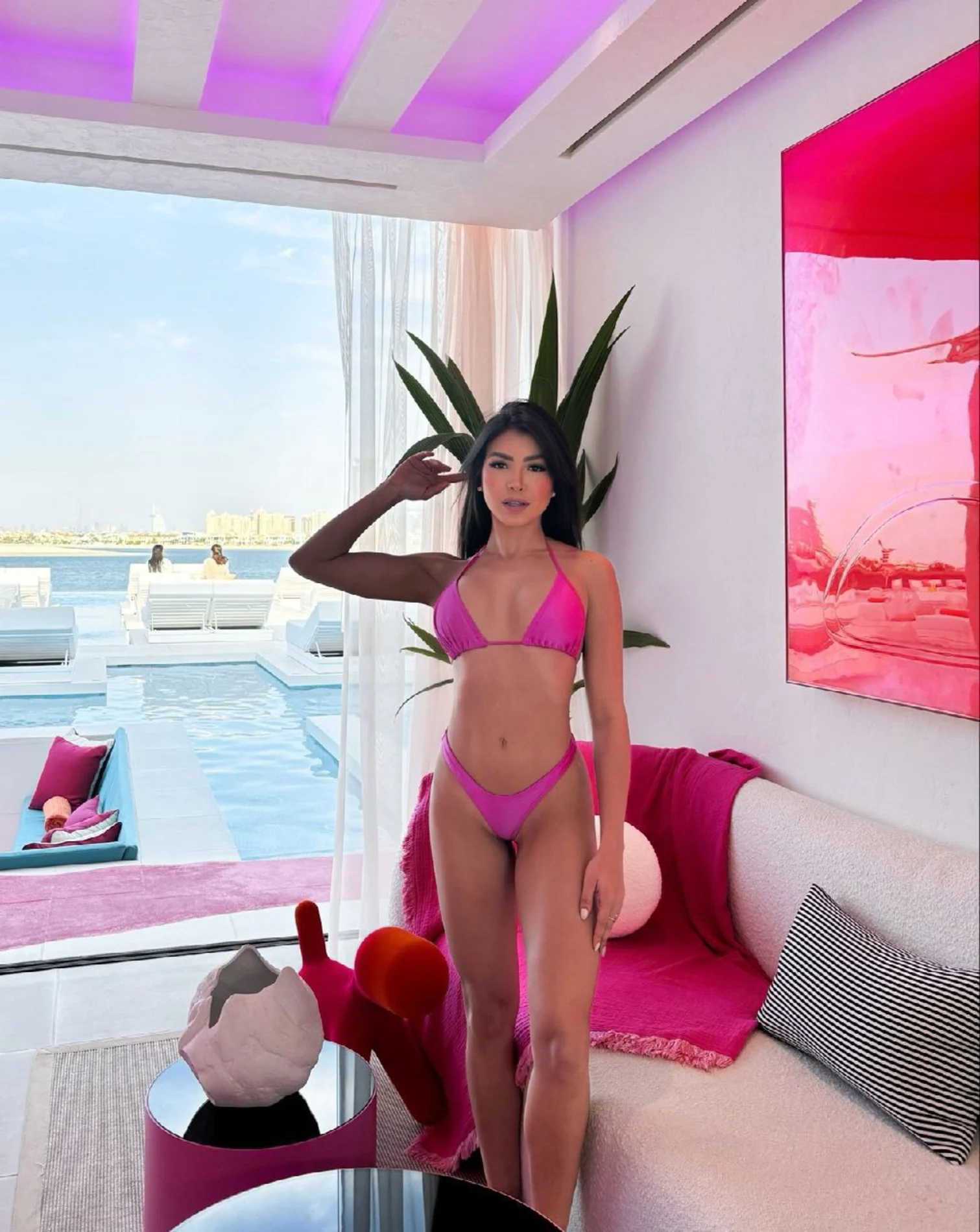 Amalia escort in Berlin