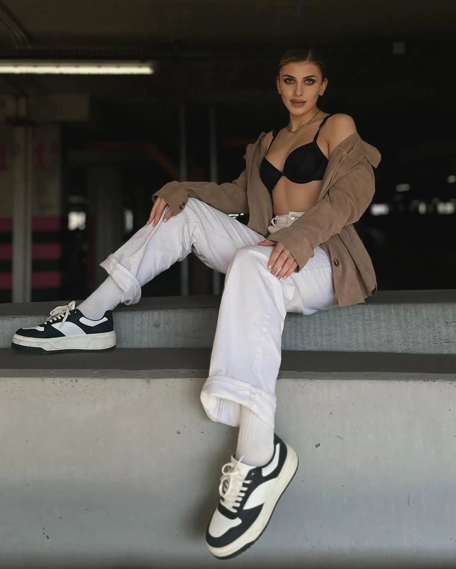 Arabella escort in Paris