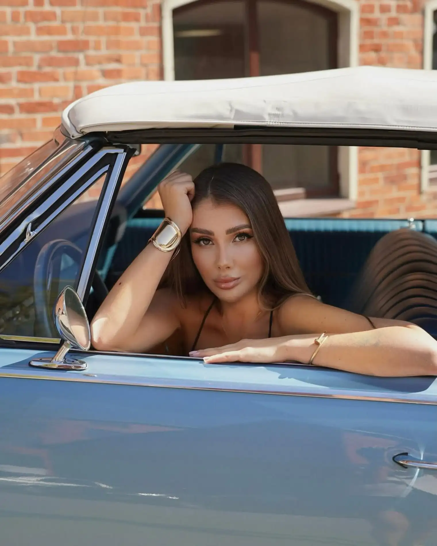 Cecilia escort in Paris