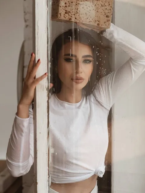 Eira escort in Berlin
