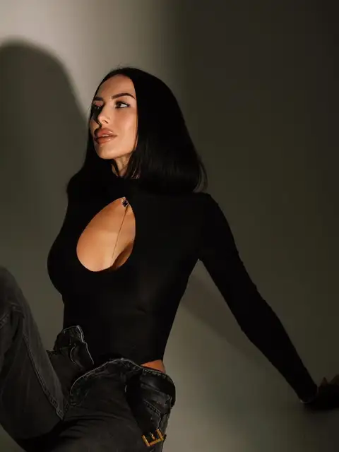 Juliette escort in Paris