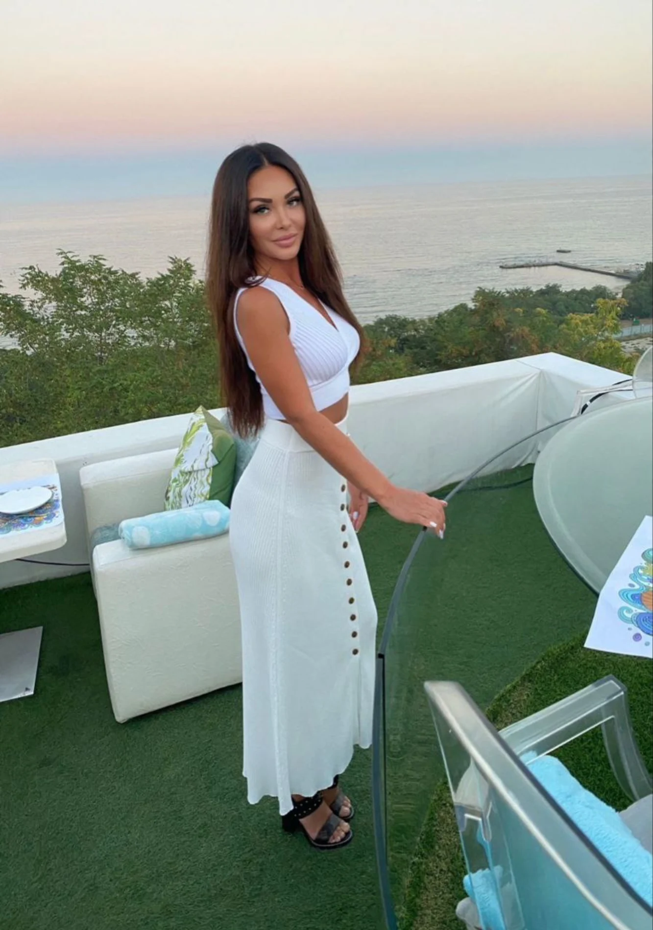 Katya escort in London