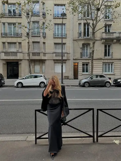 Olivia escort in Paris