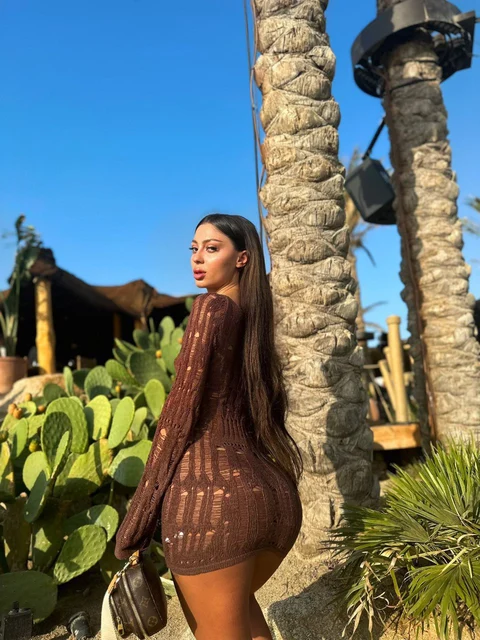 Violet escort in Berlin