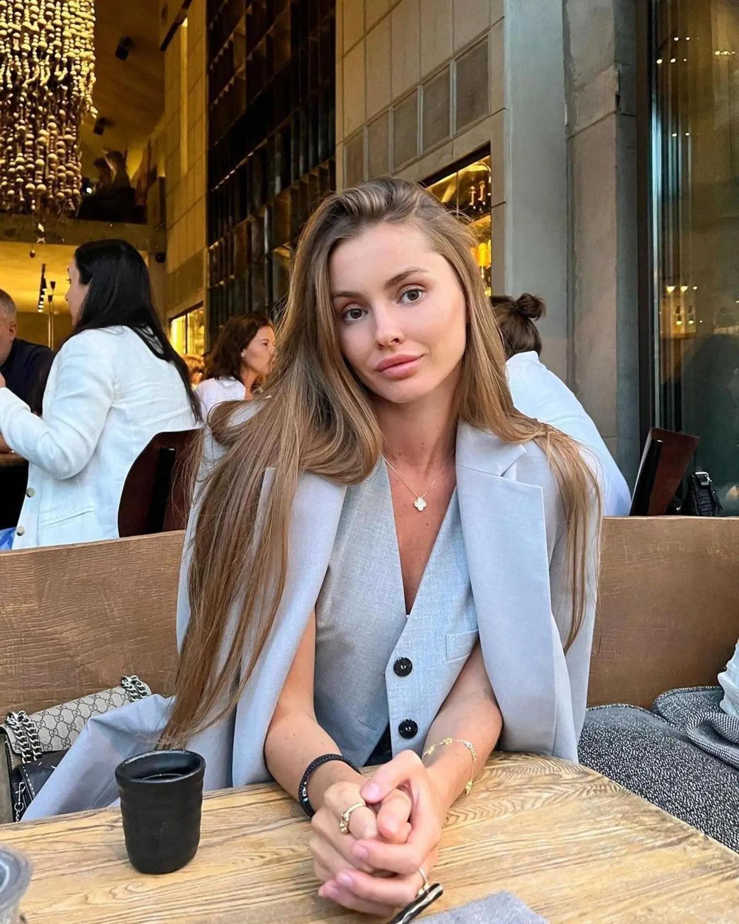 Waverly escort in Paris