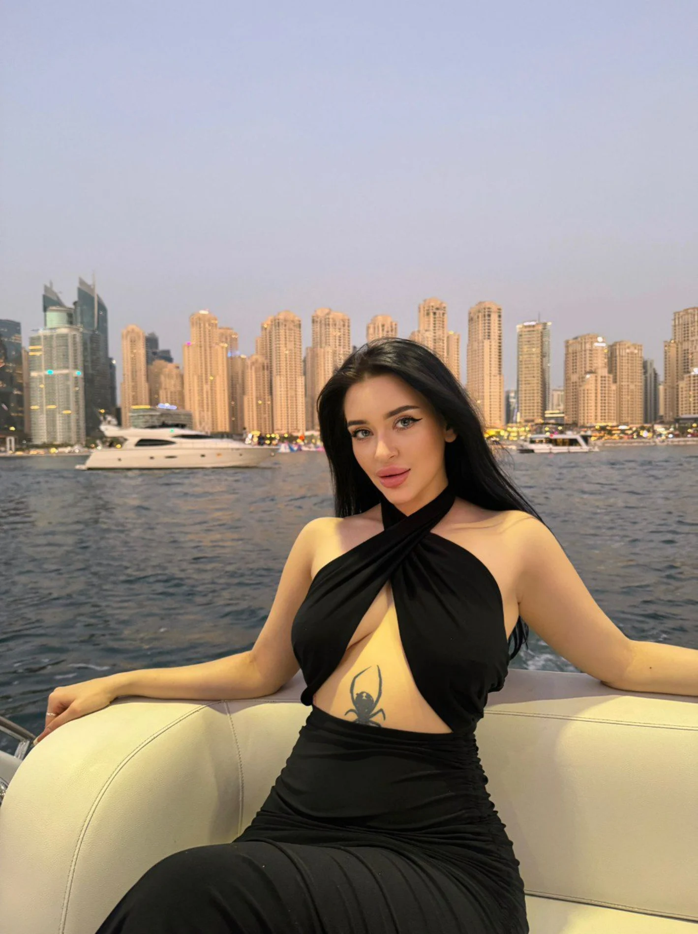 Wynona escort in London
