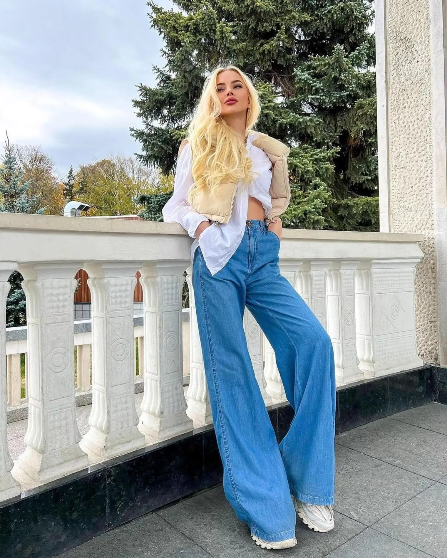 Zoelle escort in Paris